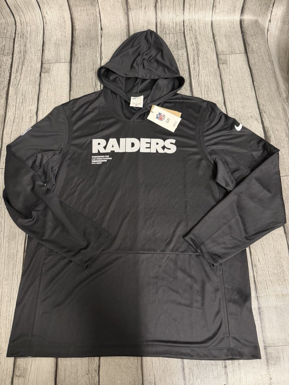NWT Men’s Nike Las Vegas Raiders Lightweight Hoodie Shirt Pure Fury XL Black